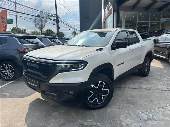 RAM RAMPAGE 2.0 HURRICANE 4 TURBO GASOLINA R/T 4X4 AUTOMÁTICO RAM RAMPAGE 2.0 HURRICANE 4 TURBO GASOLINA R/T 4X4 AUTOMÁTICO